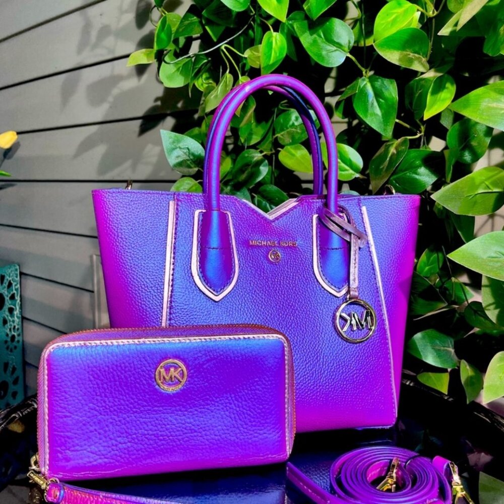 IRIDESCENT Fushia & MIRRORED Mauve Leather Medium Michael Kors Purse & Wallet